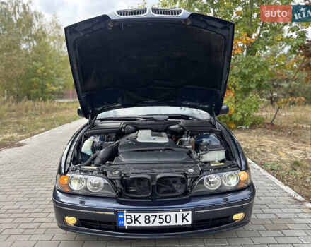 Синій БМВ 5 Серія, об'ємом двигуна 2.5 л та пробігом 409 тис. км за 6499 $, фото 28 на Automoto.ua