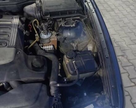 Синий БМВ 5 Серия, объемом двигателя 2.5 л и пробегом 350 тыс. км за 5500 $, фото 19 на Automoto.ua