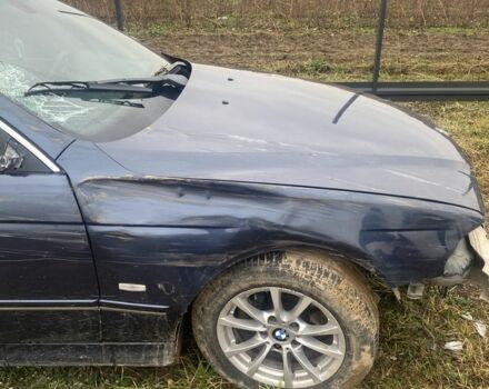 Синій БМВ 5 Серія, об'ємом двигуна 2 л та пробігом 444 тис. км за 2500 $, фото 3 на Automoto.ua