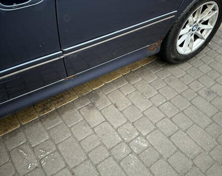 Синій БМВ 5 Серія, об'ємом двигуна 2.2 л та пробігом 250 тис. км за 5000 $, фото 3 на Automoto.ua