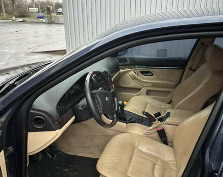 Синій БМВ 5 Серія, об'ємом двигуна 2.2 л та пробігом 250 тис. км за 5000 $, фото 12 на Automoto.ua