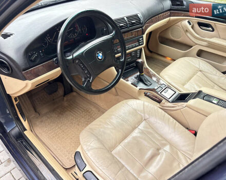 Синій БМВ 5 Серія, об'ємом двигуна 2.5 л та пробігом 409 тис. км за 6499 $, фото 30 на Automoto.ua