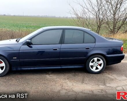 Синий БМВ 5 Серия, объемом двигателя 2 л и пробегом 50 тыс. км за 3500 $, фото 1 на Automoto.ua