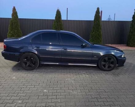 Синий БМВ 5 Серия, объемом двигателя 2.5 л и пробегом 350 тыс. км за 5500 $, фото 3 на Automoto.ua