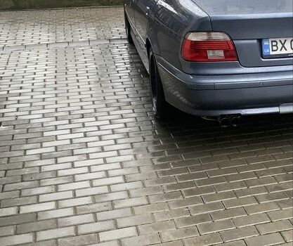 Синий БМВ 5 Серия, объемом двигателя 2.2 л и пробегом 260 тыс. км за 5500 $, фото 11 на Automoto.ua