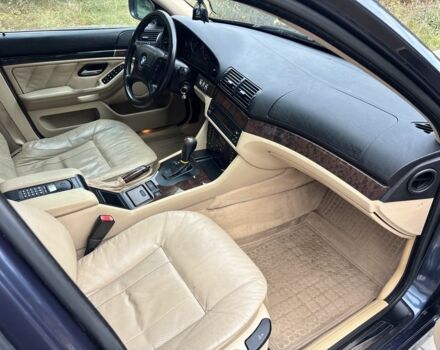 Синій БМВ 5 Серія, об'ємом двигуна 2.5 л та пробігом 410 тис. км за 6700 $, фото 12 на Automoto.ua