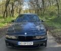 Синий БМВ 5 Серия, объемом двигателя 2.5 л и пробегом 480 тыс. км за 6800 $, фото 1 на Automoto.ua