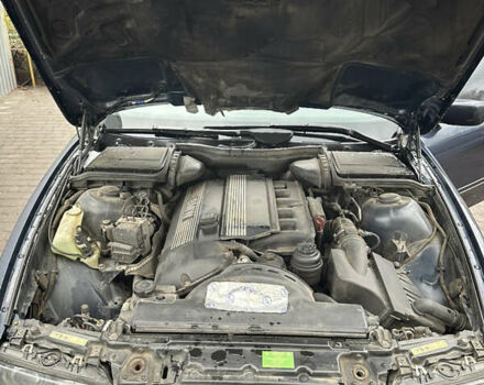 Синій БМВ 5 Серія, об'ємом двигуна 2.2 л та пробігом 250 тис. км за 5000 $, фото 16 на Automoto.ua