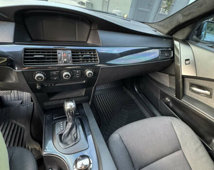 Синий БМВ 5 Серия, объемом двигателя 3 л и пробегом 302 тыс. км за 7700 $, фото 11 на Automoto.ua