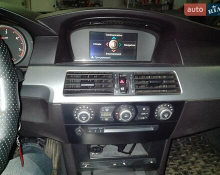 Синий БМВ 5 Серия, объемом двигателя 3 л и пробегом 300 тыс. км за 7000 $, фото 8 на Automoto.ua