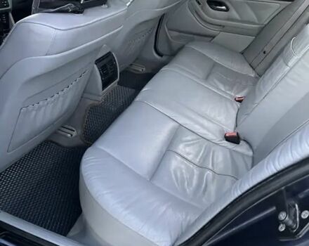 Синій БМВ 5 Серія, об'ємом двигуна 2 л та пробігом 350 тис. км за 3300 $, фото 6 на Automoto.ua