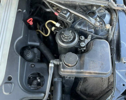 Синій БМВ 5 Серія, об'ємом двигуна 3 л та пробігом 279 тис. км за 9900 $, фото 32 на Automoto.ua