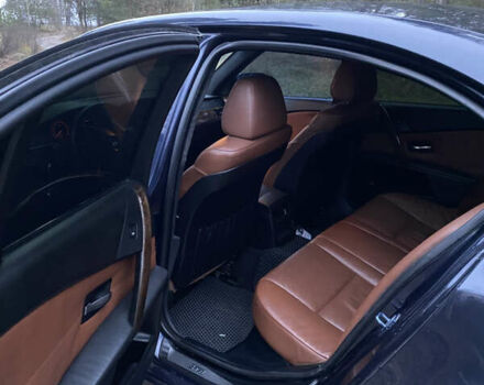 Синий БМВ 5 Серия, объемом двигателя 3 л и пробегом 500 тыс. км за 5300 $, фото 23 на Automoto.ua