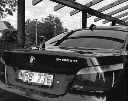 Синий БМВ 5 Серия, объемом двигателя 3 л и пробегом 305 тыс. км за 4500 $, фото 5 на Automoto.ua