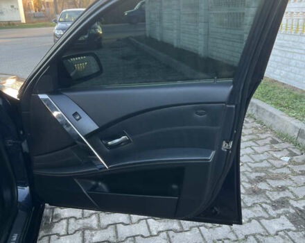 Синій БМВ 5 Серія, об'ємом двигуна 3 л та пробігом 279 тис. км за 9900 $, фото 21 на Automoto.ua