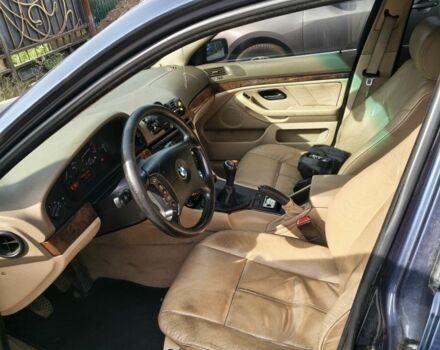 Синий БМВ 5 Серия, объемом двигателя 3 л и пробегом 417 тыс. км за 2800 $, фото 5 на Automoto.ua