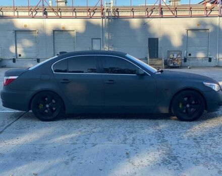 Синий БМВ 5 Серия, объемом двигателя 3 л и пробегом 379 тыс. км за 7890 $, фото 2 на Automoto.ua