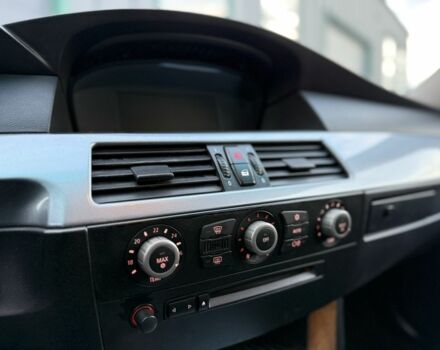 Синий БМВ 5 Серия, объемом двигателя 3 л и пробегом 368 тыс. км за 7450 $, фото 12 на Automoto.ua