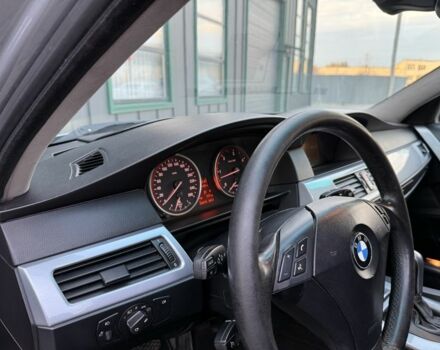 Синий БМВ 5 Серия, объемом двигателя 3 л и пробегом 368 тыс. км за 7450 $, фото 11 на Automoto.ua