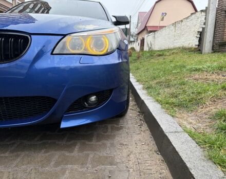 Синий БМВ 5 Серия, объемом двигателя 3 л и пробегом 428 тыс. км за 5700 $, фото 1 на Automoto.ua