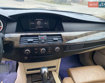 Синій БМВ 5 Серія, об'ємом двигуна 2 л та пробігом 400 тис. км за 4450 $, фото 44 на Automoto.ua