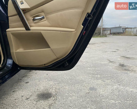 Синій БМВ 5 Серія, об'ємом двигуна 2 л та пробігом 400 тис. км за 4450 $, фото 36 на Automoto.ua