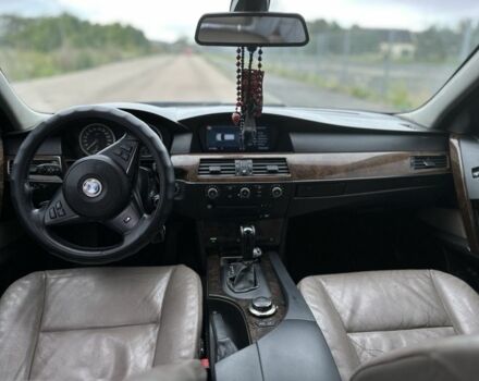 Синий БМВ 5 Серия, объемом двигателя 3 л и пробегом 320 тыс. км за 8700 $, фото 6 на Automoto.ua