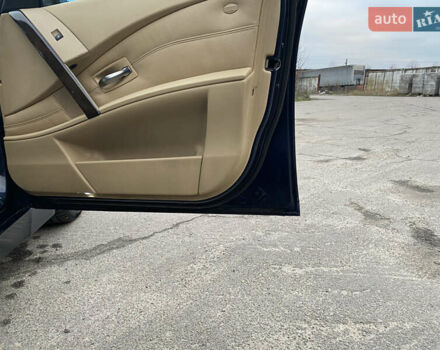 Синій БМВ 5 Серія, об'ємом двигуна 2 л та пробігом 400 тис. км за 4450 $, фото 38 на Automoto.ua