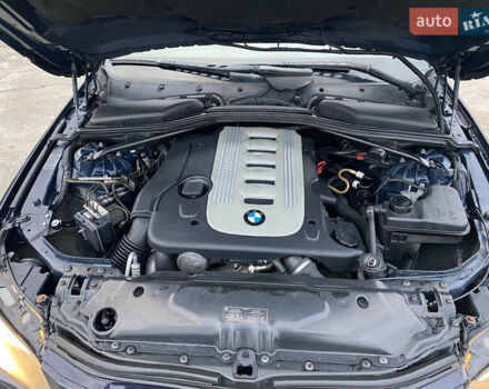 Синій БМВ 5 Серія, об'ємом двигуна 2 л та пробігом 400 тис. км за 4450 $, фото 48 на Automoto.ua