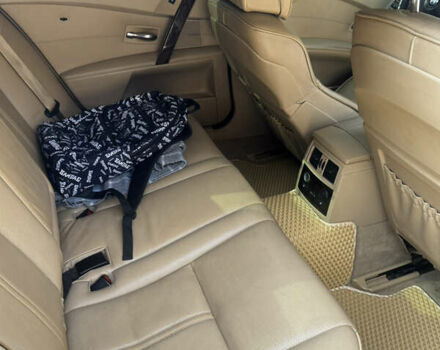 Синій БМВ 5 Серія, об'ємом двигуна 3 л та пробігом 282 тис. км за 8500 $, фото 9 на Automoto.ua