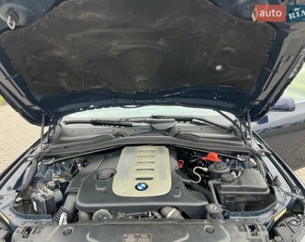 Синій БМВ 5 Серія, об'ємом двигуна 3 л та пробігом 337 тис. км за 9750 $, фото 40 на Automoto.ua