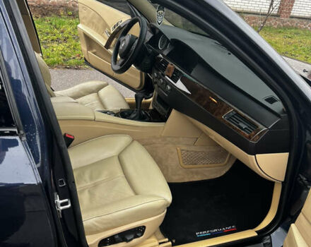 Синій БМВ 5 Серія, об'ємом двигуна 4.8 л та пробігом 387 тис. км за 10800 $, фото 12 на Automoto.ua