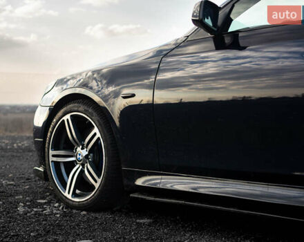 Синий БМВ 5 Серия, объемом двигателя 3.5 л и пробегом 250 тыс. км за 13000 $, фото 40 на Automoto.ua