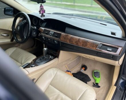 Синий БМВ 5 Серия, объемом двигателя 3 л и пробегом 380 тыс. км за 10000 $, фото 10 на Automoto.ua