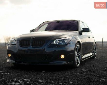 Синий БМВ 5 Серия, объемом двигателя 3.5 л и пробегом 250 тыс. км за 13000 $, фото 28 на Automoto.ua