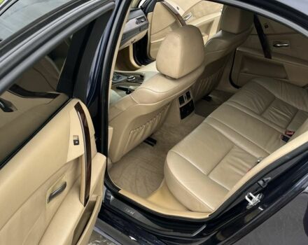 Синий БМВ 5 Серия, объемом двигателя 3 л и пробегом 380 тыс. км за 10000 $, фото 15 на Automoto.ua