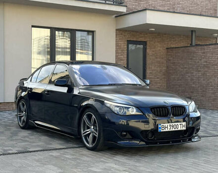 Синий БМВ 5 Серия, объемом двигателя 3.5 л и пробегом 250 тыс. км за 13000 $, фото 1 на Automoto.ua
