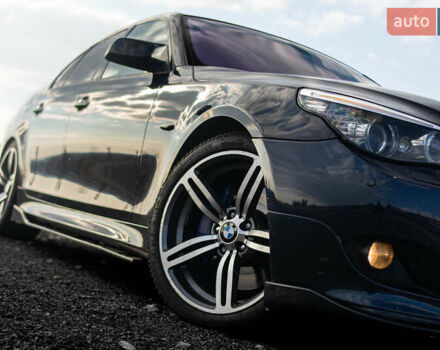 Синий БМВ 5 Серия, объемом двигателя 3.5 л и пробегом 250 тыс. км за 13000 $, фото 26 на Automoto.ua