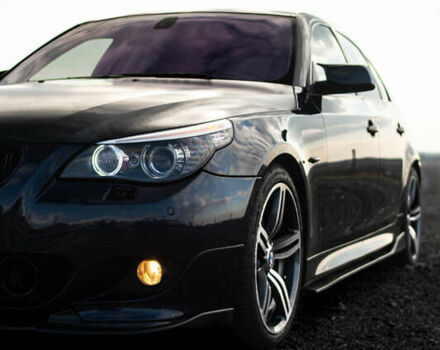 Синий БМВ 5 Серия, объемом двигателя 3.5 л и пробегом 250 тыс. км за 13000 $, фото 30 на Automoto.ua