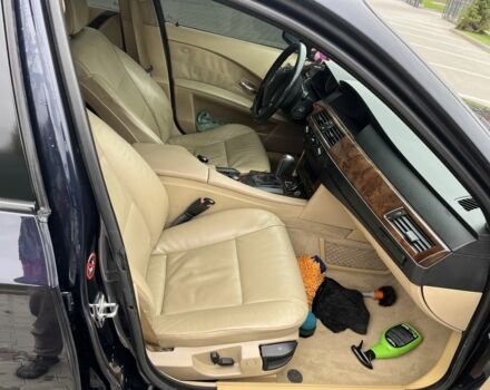 Синий БМВ 5 Серия, объемом двигателя 3 л и пробегом 380 тыс. км за 10000 $, фото 9 на Automoto.ua