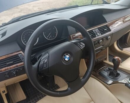 Синий БМВ 5 Серия, объемом двигателя 3 л и пробегом 400 тыс. км за 5500 $, фото 16 на Automoto.ua