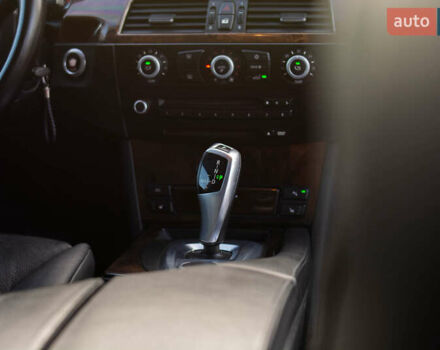 Синий БМВ 5 Серия, объемом двигателя 3.5 л и пробегом 250 тыс. км за 13000 $, фото 43 на Automoto.ua