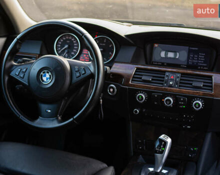 Синий БМВ 5 Серия, объемом двигателя 3.5 л и пробегом 250 тыс. км за 13000 $, фото 42 на Automoto.ua