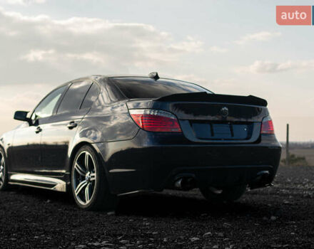 Синий БМВ 5 Серия, объемом двигателя 3.5 л и пробегом 250 тыс. км за 13000 $, фото 23 на Automoto.ua