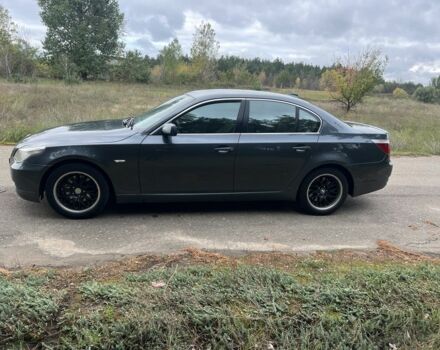 Синий БМВ 5 Серия, объемом двигателя 3 л и пробегом 392 тыс. км за 6600 $, фото 1 на Automoto.ua