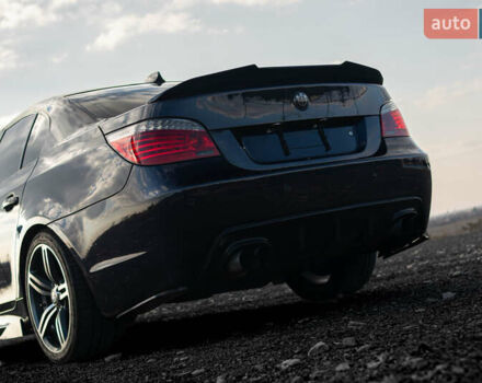 Синий БМВ 5 Серия, объемом двигателя 3.5 л и пробегом 250 тыс. км за 13000 $, фото 37 на Automoto.ua