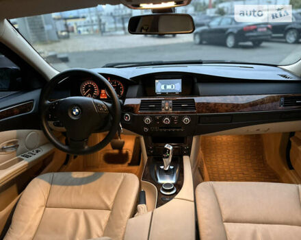 Синий БМВ 5 Серия, объемом двигателя 3 л и пробегом 191 тыс. км за 9000 $, фото 8 на Automoto.ua