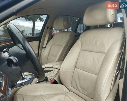 Синий БМВ 5 Серия, объемом двигателя 2.5 л и пробегом 282 тыс. км за 7990 $, фото 11 на Automoto.ua