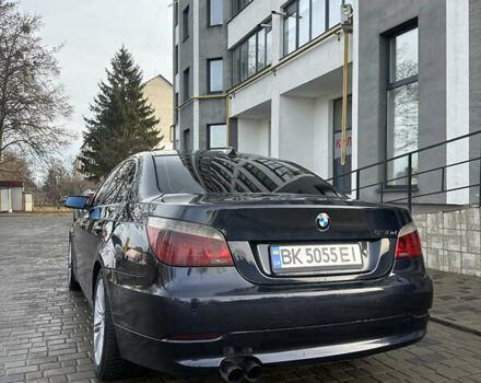 Синій БМВ 5 Серія, об'ємом двигуна 3 л та пробігом 298 тис. км за 10000 $, фото 4 на Automoto.ua