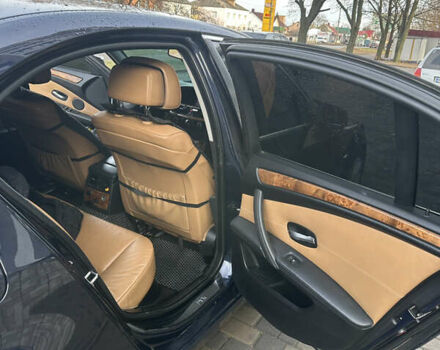 Синій БМВ 5 Серія, об'ємом двигуна 3 л та пробігом 298 тис. км за 10000 $, фото 10 на Automoto.ua